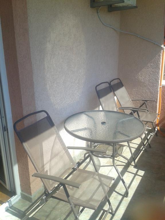 Guesthouse Lautasevic Petrovac Exterior foto
